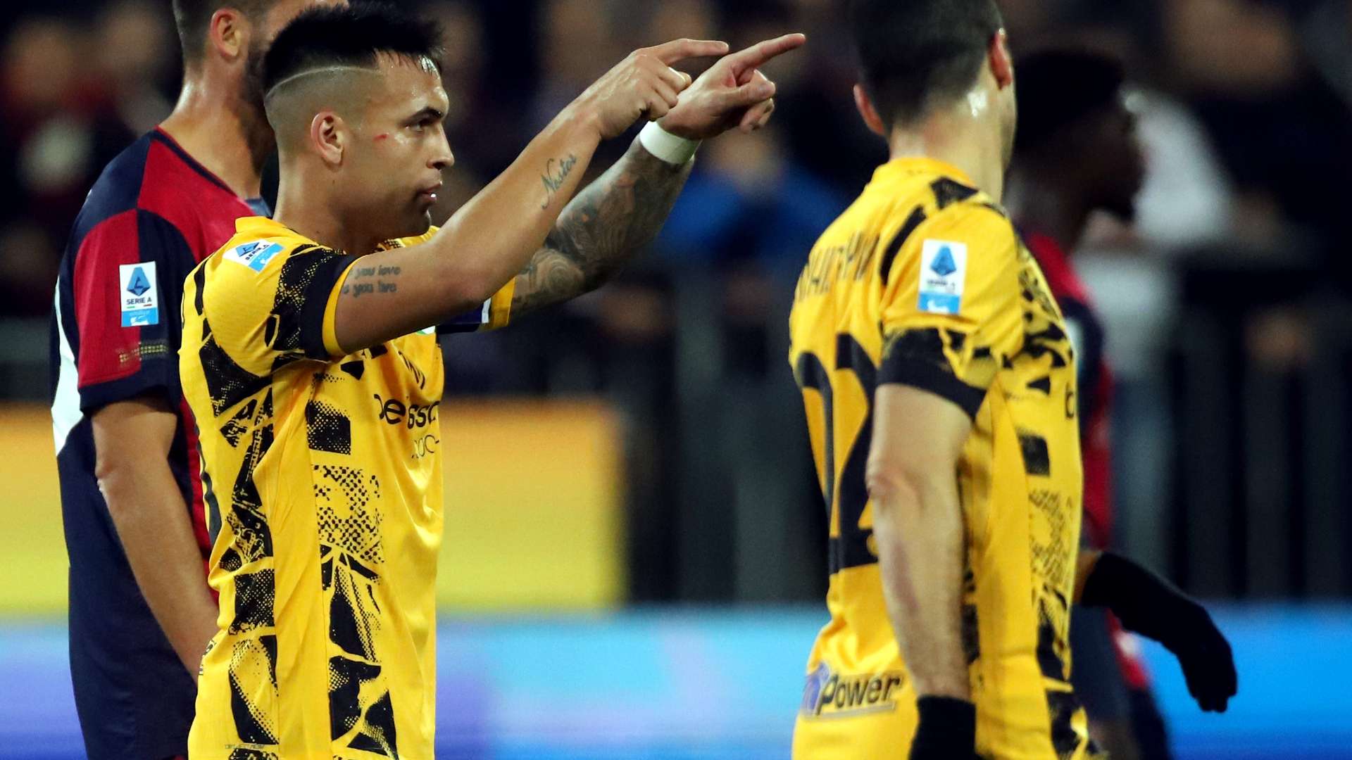 认为与其他 认为与其他