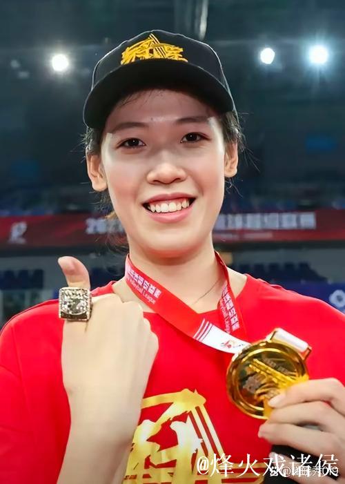 李盈莹未加盟米兰反而是利好，她在国外康复更胜于在天津拼搏。